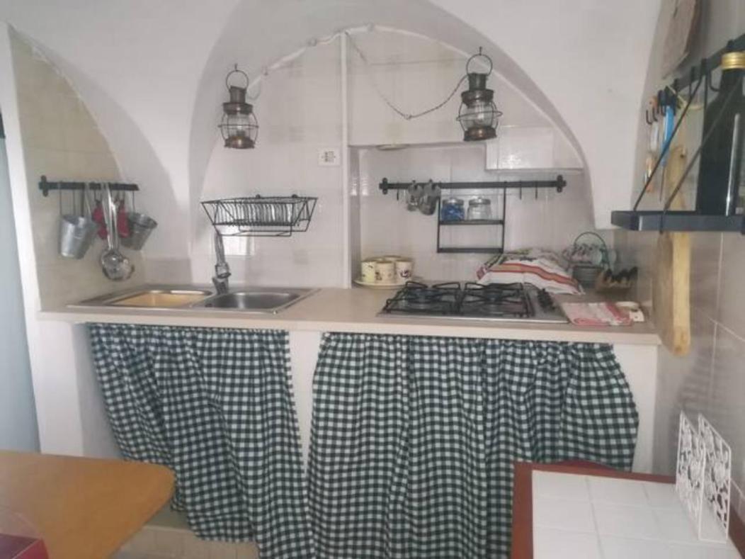 Vico Anglani Guest House أوستوني المظهر الخارجي الصورة
